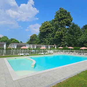 camping-serenissima.hotelinveneto.com/